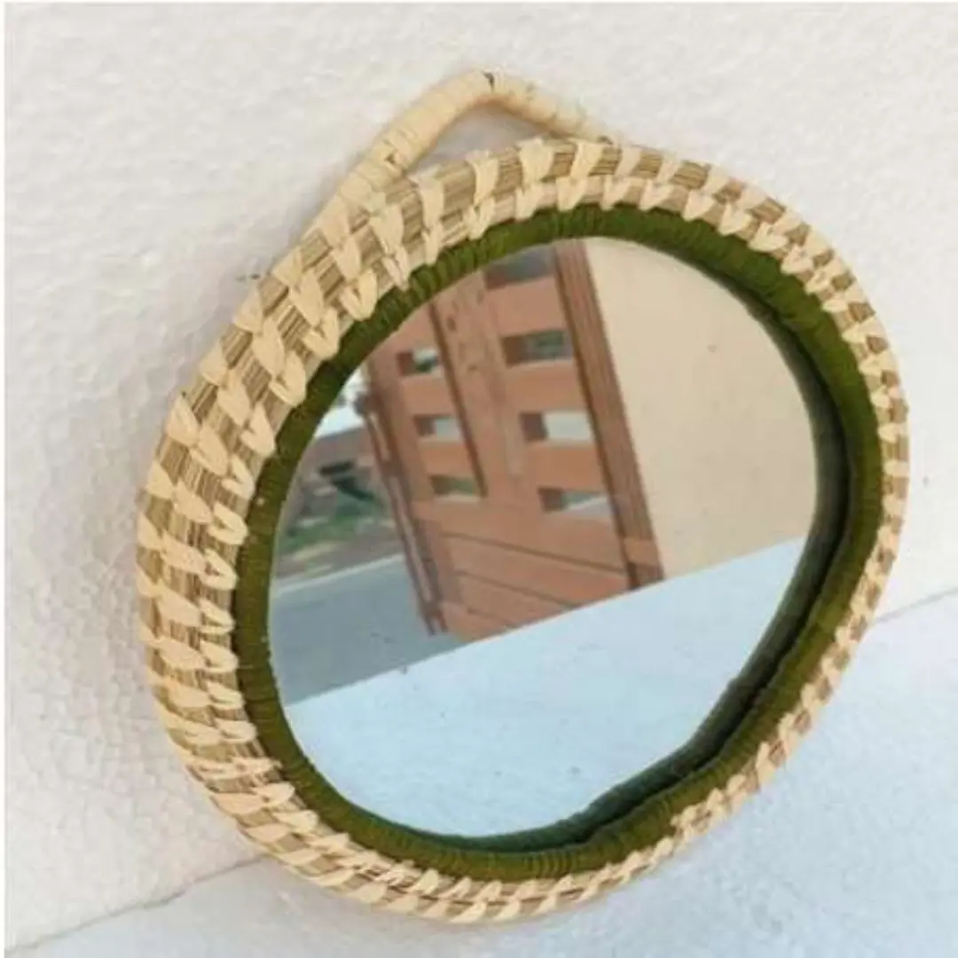 Wall D�cor Mirror